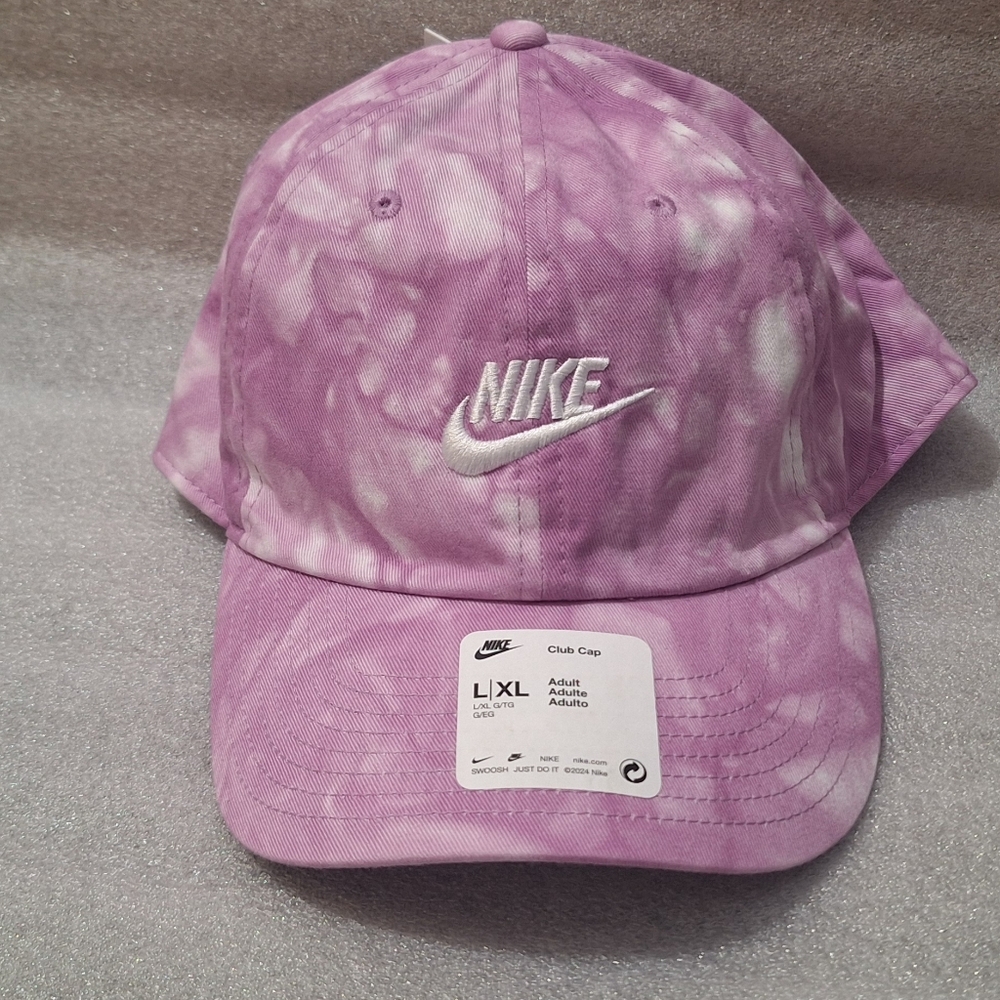Nike Lavender Club Cap - Picture 1 of 3